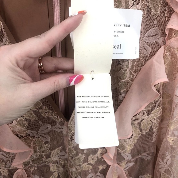 FOR LOVE & LEMONS Dress Bumble Pink Nude Ruffle Lace Mini Dress Size Large NEW - Picture 6 of 13